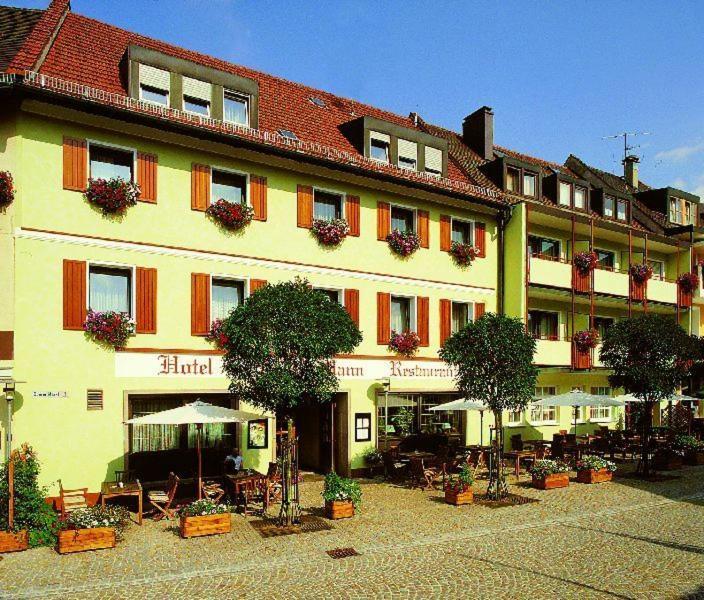 Hotel Wilder Mann Кёнигштайн Экстерьер фото